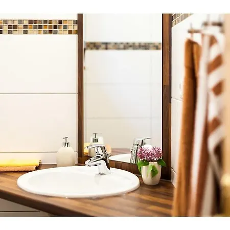 1-room In Ruegeband Dom wakacyjny *