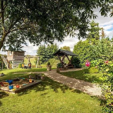 1-room In Ruegeband * Waren (Mueritz)