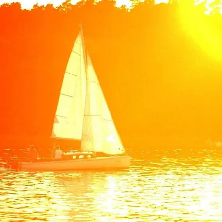 Dom wakacyjny 1-room In Ruegeband