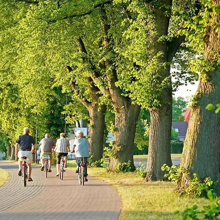 Dom wakacyjny 1-room In Ruegeband Waren (Mueritz)