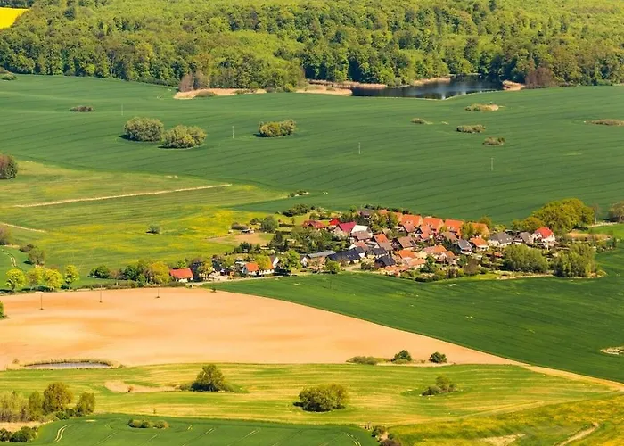 1-room In Ruegeband Βάρεν